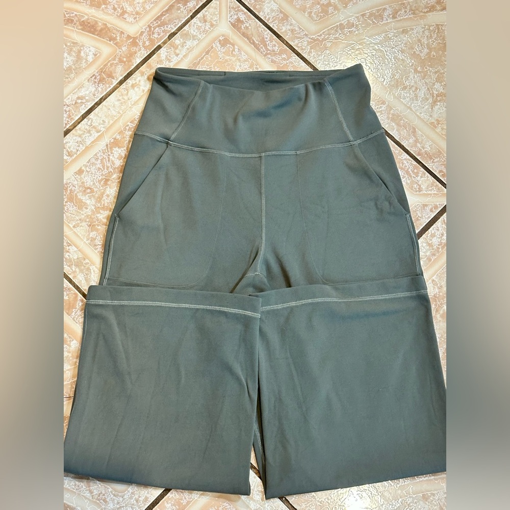 Lululemon Align High Rise Wide Leg Cropped Pant 23” - Picture 2 of 10
